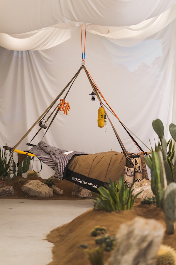 图片10-KOLON 1973一层的沉浸式户外岩壁全景.jpg