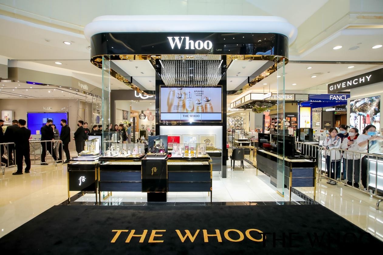 【图片2】THE WHOO后天气丹PRO以逐光之姿 凝萃前沿科技 呈现光耀未来