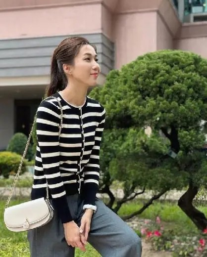 星光荟聚MICHAEL KORS Mila手袋