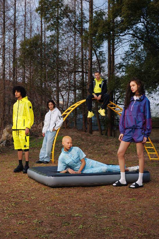 自由穿行都市旷野，Moose Knuckles 2024春夏系列探索时装新境图片