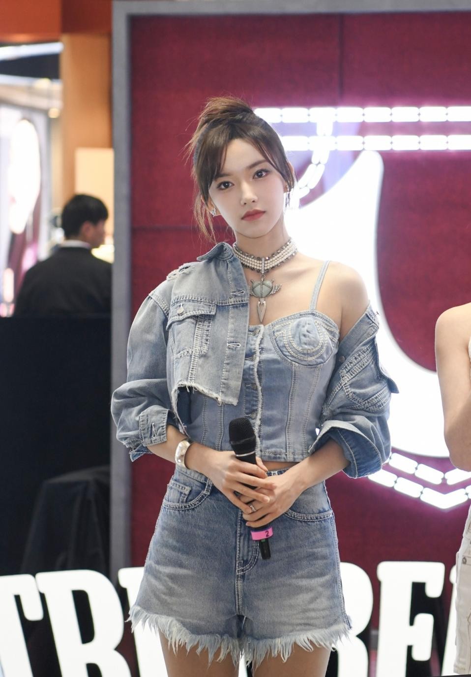 1ae2e9c6517eb6b8fb6dc82a92ee898