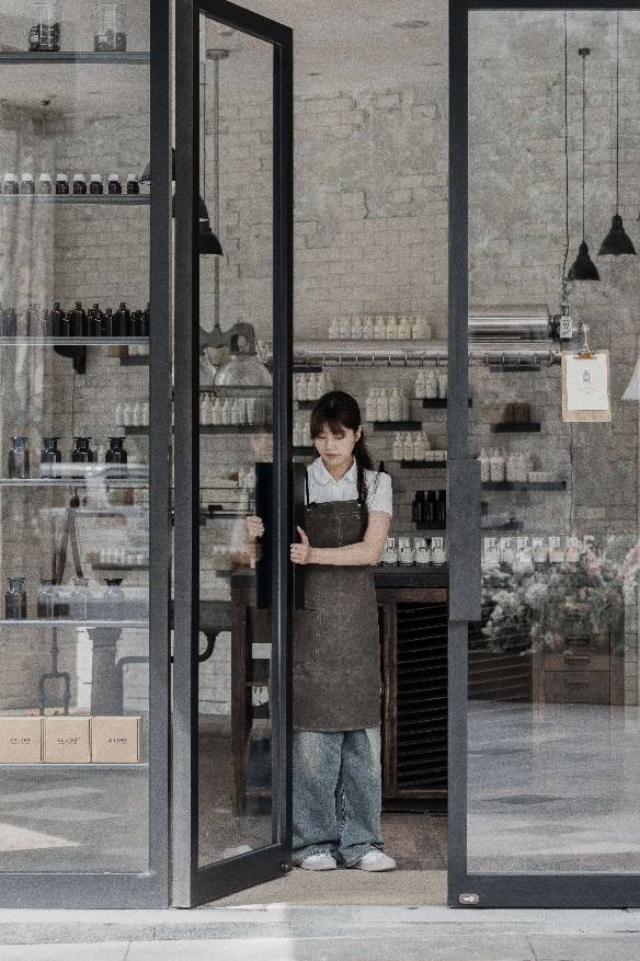Le Labo MixC City Shenzhen China Boutique_Interior_03.jpg