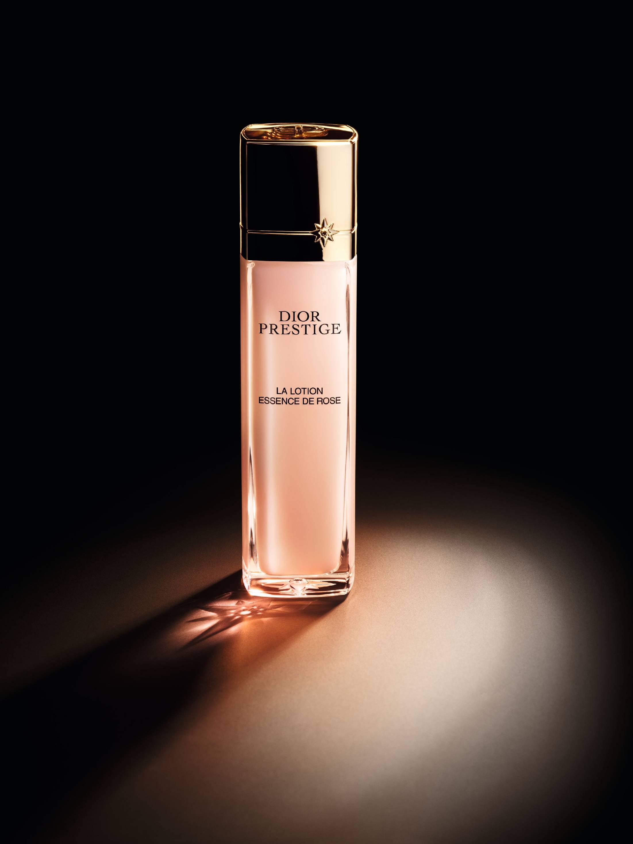 S585 PRESTIGE LOTION ESSENCE P01E LOTION_SW_F39.jpg