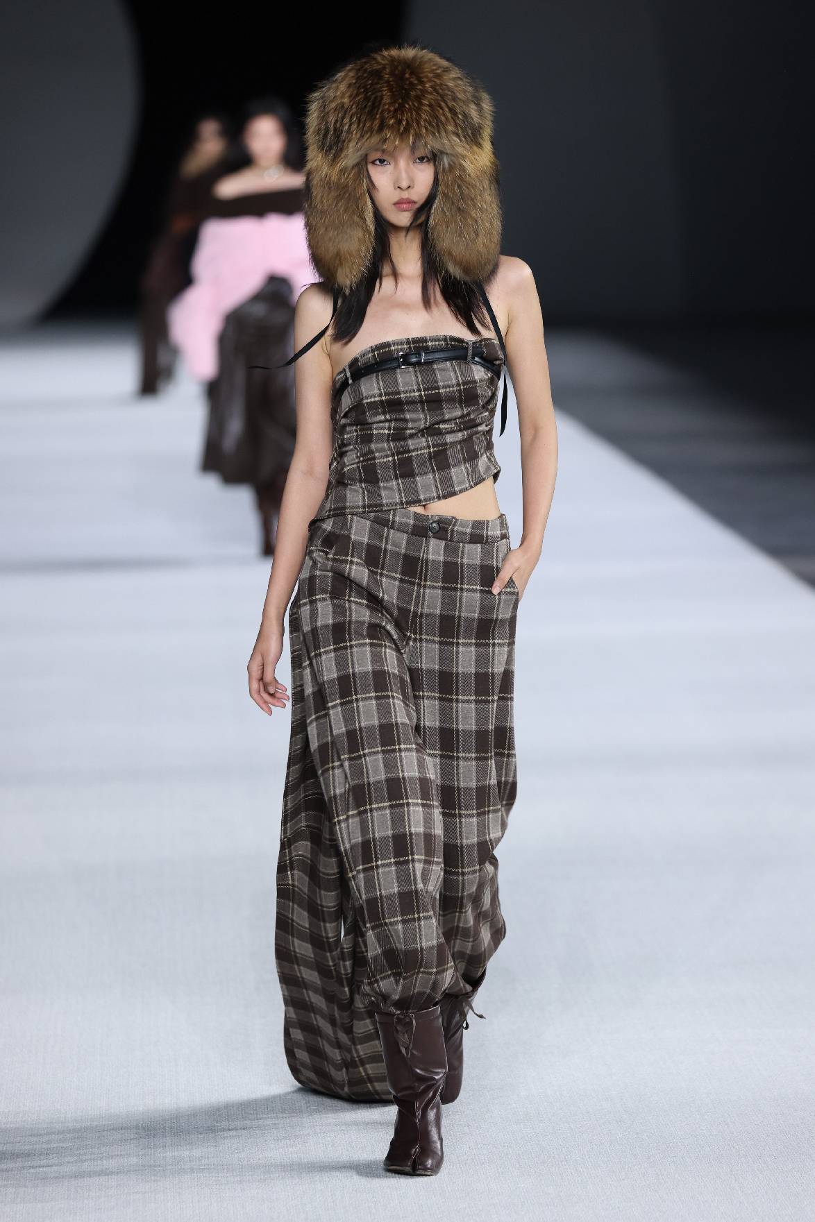 维莎集团2025大秀双生纪元媒体新闻稿插图-17.jpg 维莎集团2025大秀双生纪元媒体新闻稿插图-17.jpg