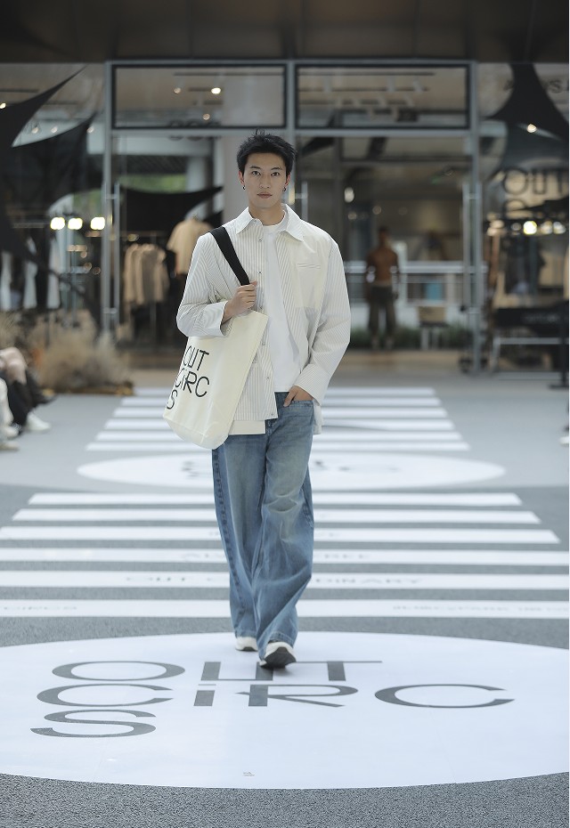 1750745725797342.png image.png