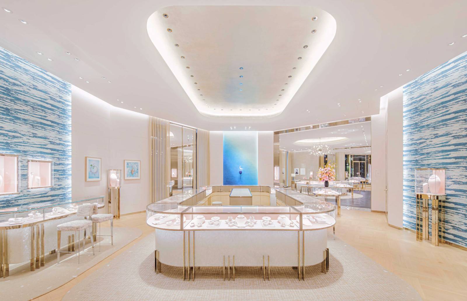 蒂芙尼深圳万象城精品店 - 「经典系列」区域.jpg