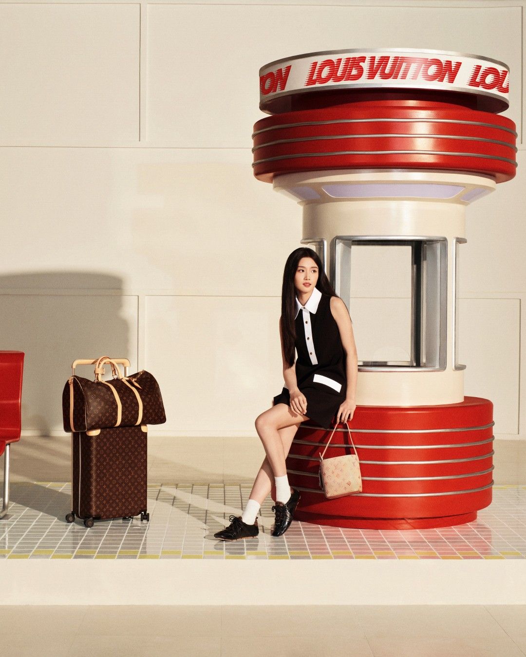 CVD_PORTRAIT_WORN VISUAL_1080x1350_9.jpg