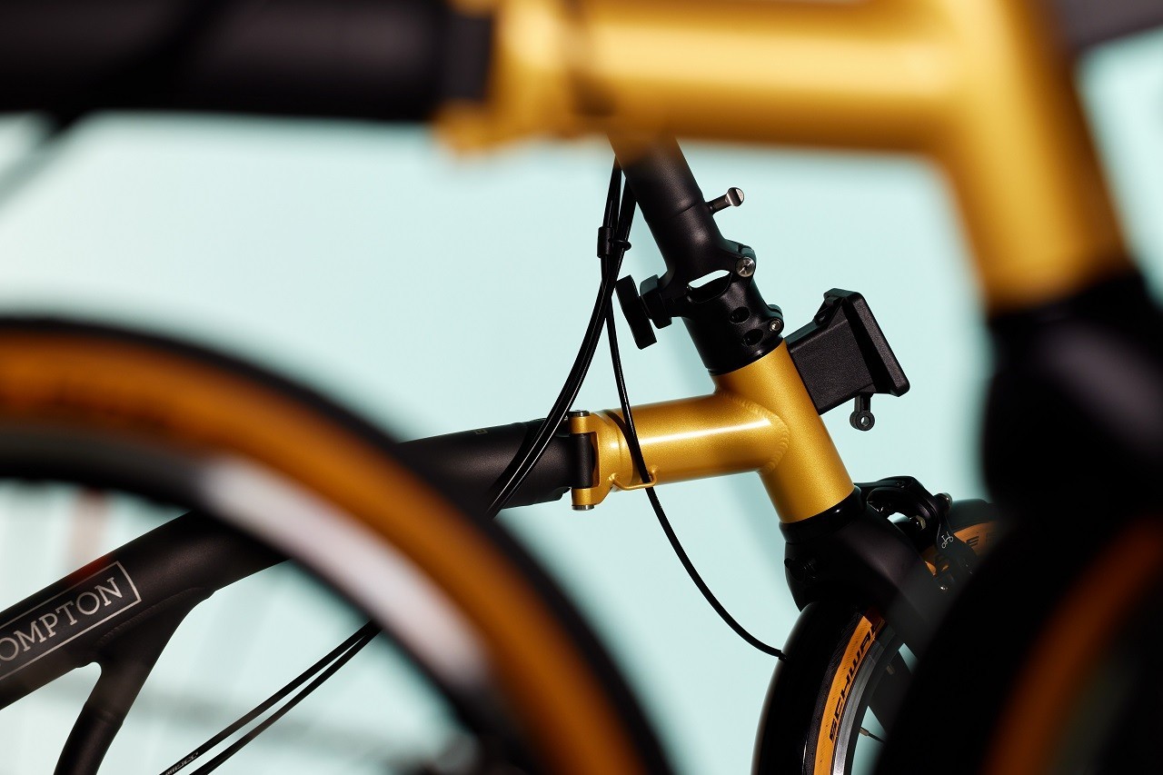 1755839072602453.jpg 【新闻稿】臻礼七夕 骑遇浪漫 与BROMPTON展开爱意轨迹 7.jpg