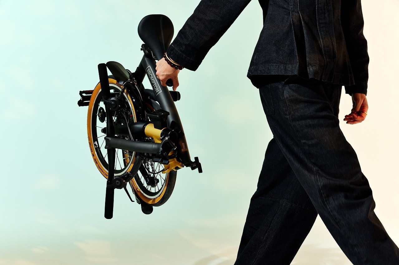 1755839046736942.jpg 【新闻稿】臻礼七夕 骑遇浪漫 与BROMPTON展开爱意轨迹 5.jpg