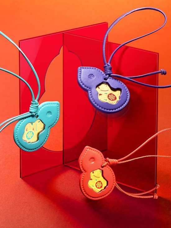 03 老庙×麦玲玲“本命年马上有运”随身护运挂件.jpg