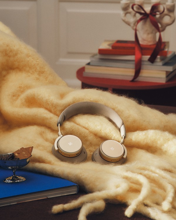 Beoplay H100.png