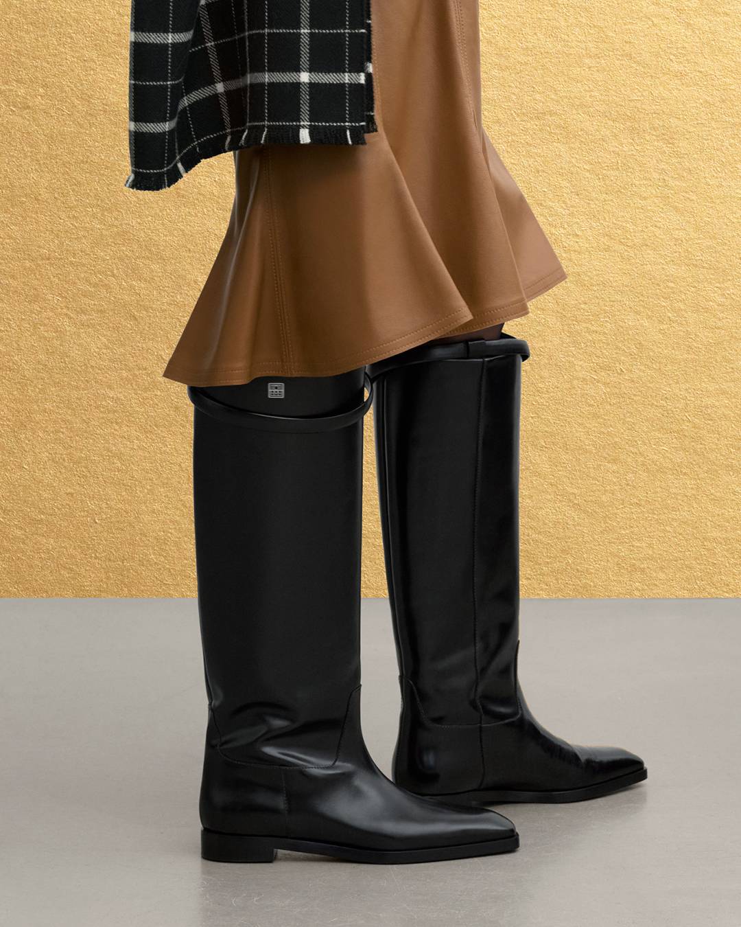 【新闻稿】TOTEME发布马年臻藏系列 (4).jpg