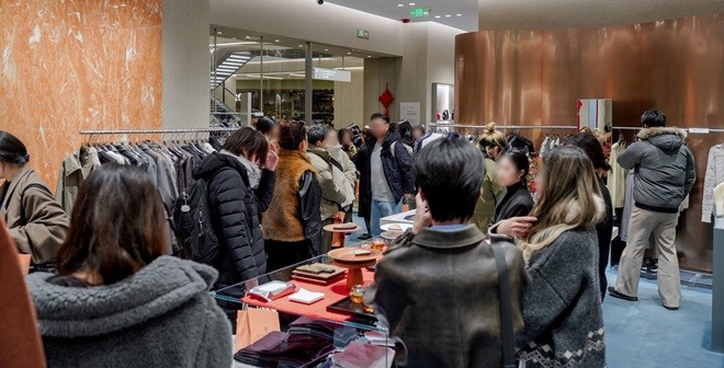 1769405727368861.jpg 8 - UA一周年.JPG