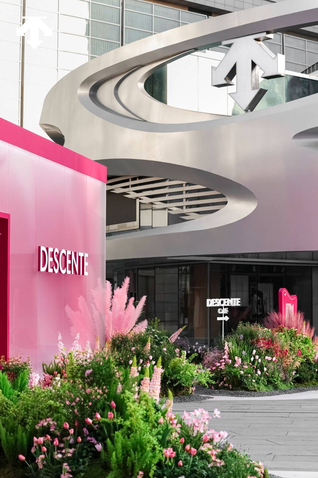 20260415311846133306.jpg 图2:迪桑特“此刻蓄能绽放”春日花海限时主题空间.jpg