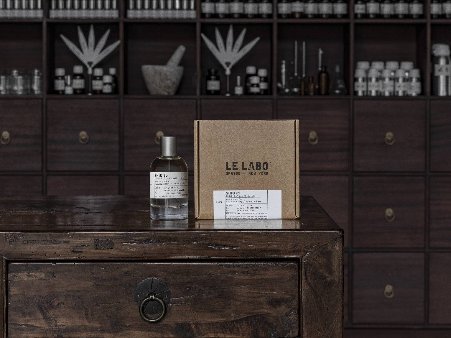 1787558292622800.jpg Le Labo 樟木25-北京.jpg