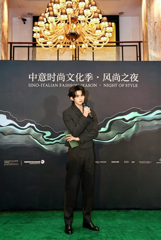 云图片